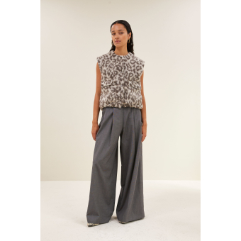 By-Bar  maggie sleeveless leo jacket
