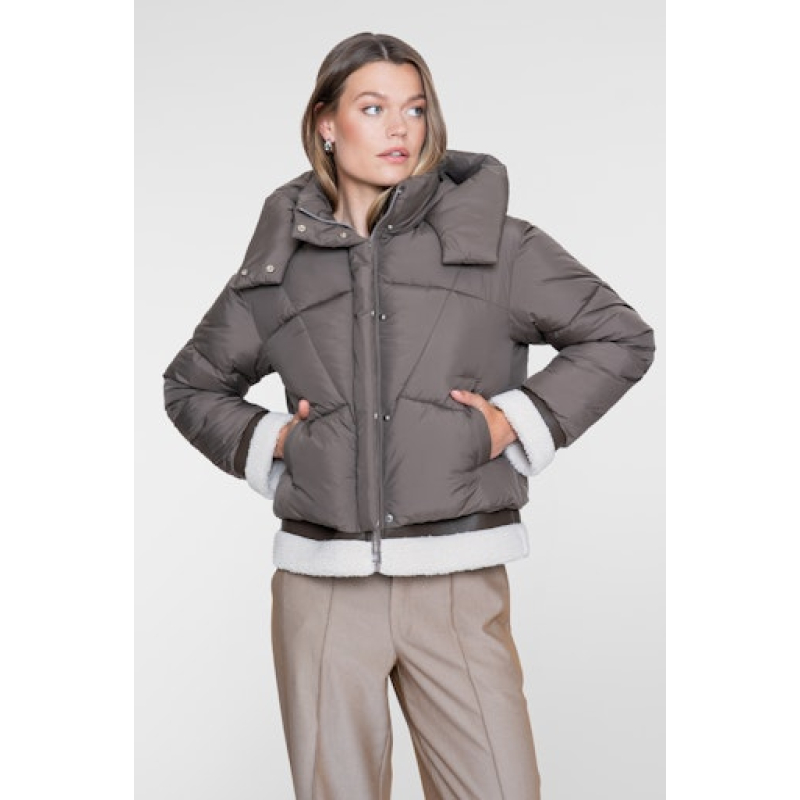 Geisha jacket short with teddy brown