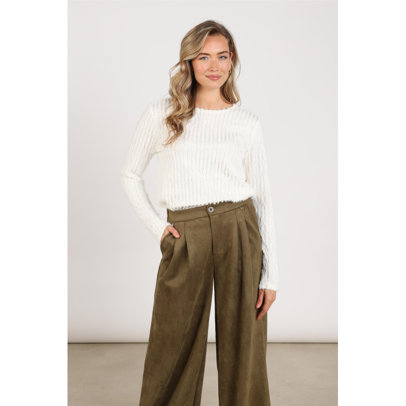 Nukus grace top off white