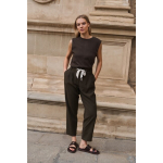YAYA High-waist rechte broek met sjaalriem detail delicioso brown
